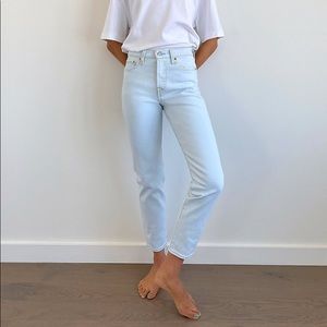 Aritzia: Levi’s Wedgie Icon